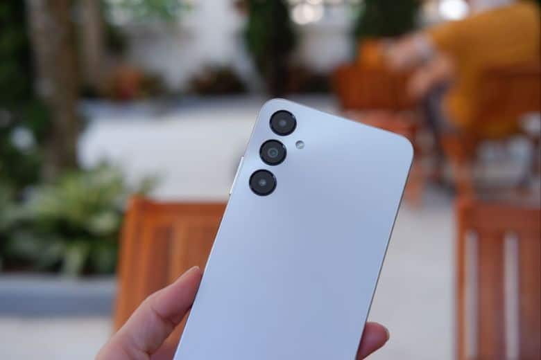 Especificaciones Samsung Galaxy C55: ¡50MP Cámaras, 5000mAh Batería!