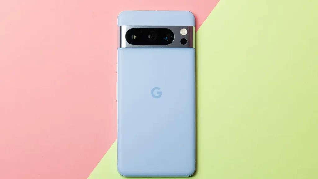 Samsung Galaxy S23 FE vs. Google Pixel 8a: ¡8 GB de RAM, cámaras de 64MP!