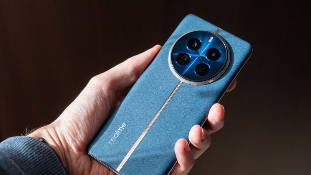 Nokia Winner Max vs. Realme 12 Pro: 16 GB de RAM, cámaras de 200 MP.