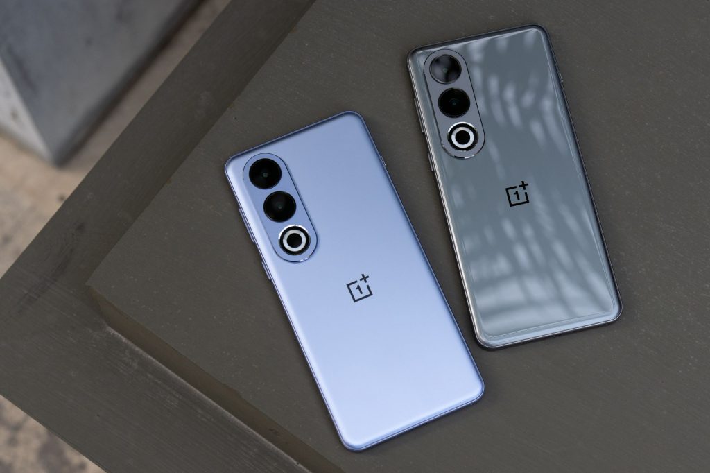 Nokia Curren Pro vs. OnePlus Nord 4: 12 GB de RAM, batería de 7500 mAh.