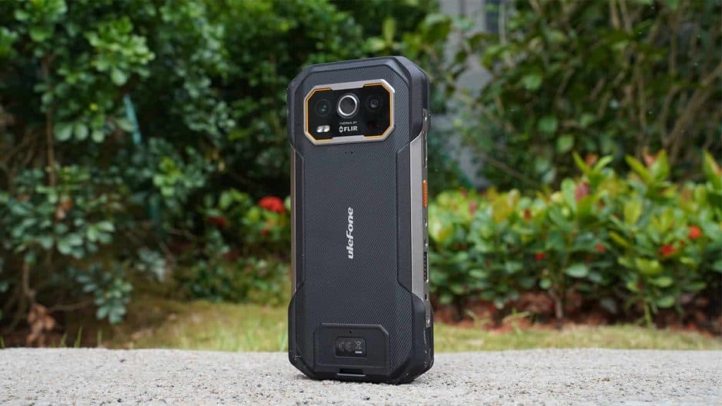 Samsung Galaxy Zero vs. Ulefone Armor 27 Pro: ¡Cámaras de 200MP, batería de 10600mAh!