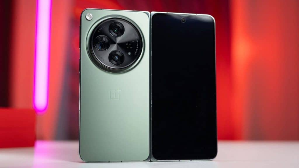 Samsung Galaxy Z Fold 7 vs. OnePlus Open 2: ¡cámaras de 50MP, batería de 5900mAh!